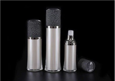 खाली वायुहीन पंप की बोतल